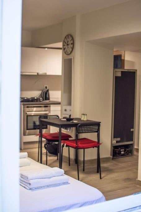 Garden Apt Appartement Athene Buitenkant foto